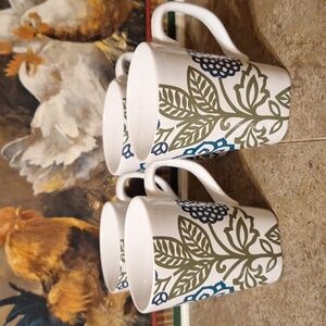 4 Coventry porcelain cups
